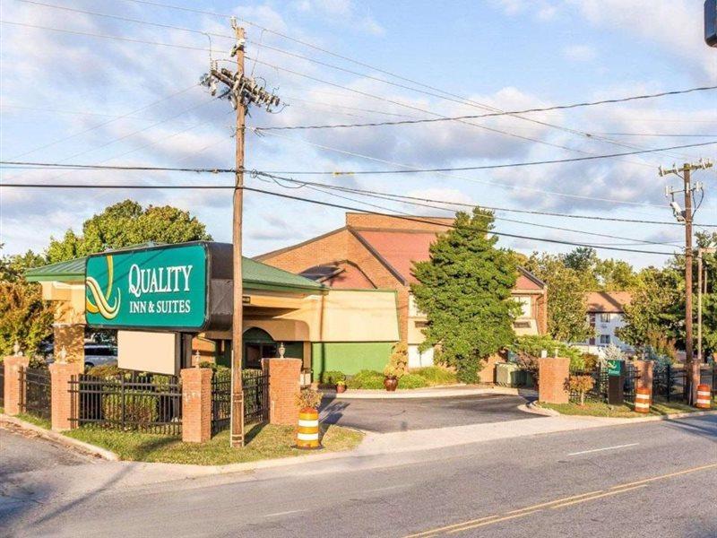 Quality Inn & Suites Coliseum Greensboro Exterior foto