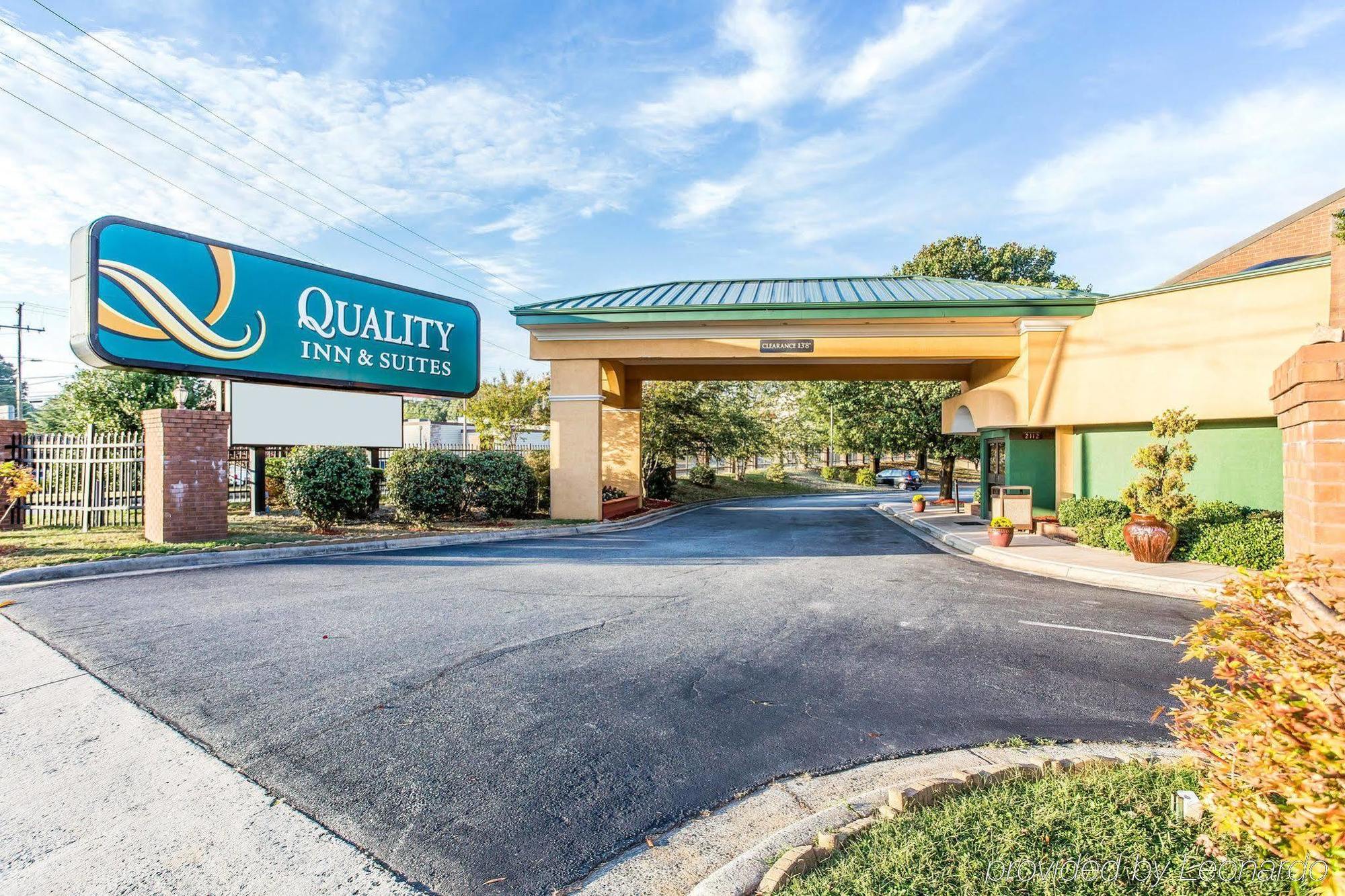 Quality Inn & Suites Coliseum Greensboro Exterior foto